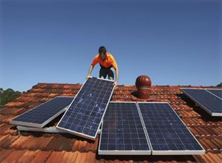 越南向國內推行房頂太陽能電池板